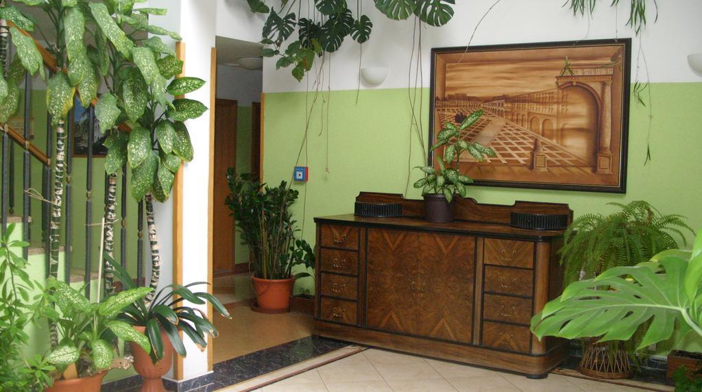 Hotel Pariz Jicin Exterior photo