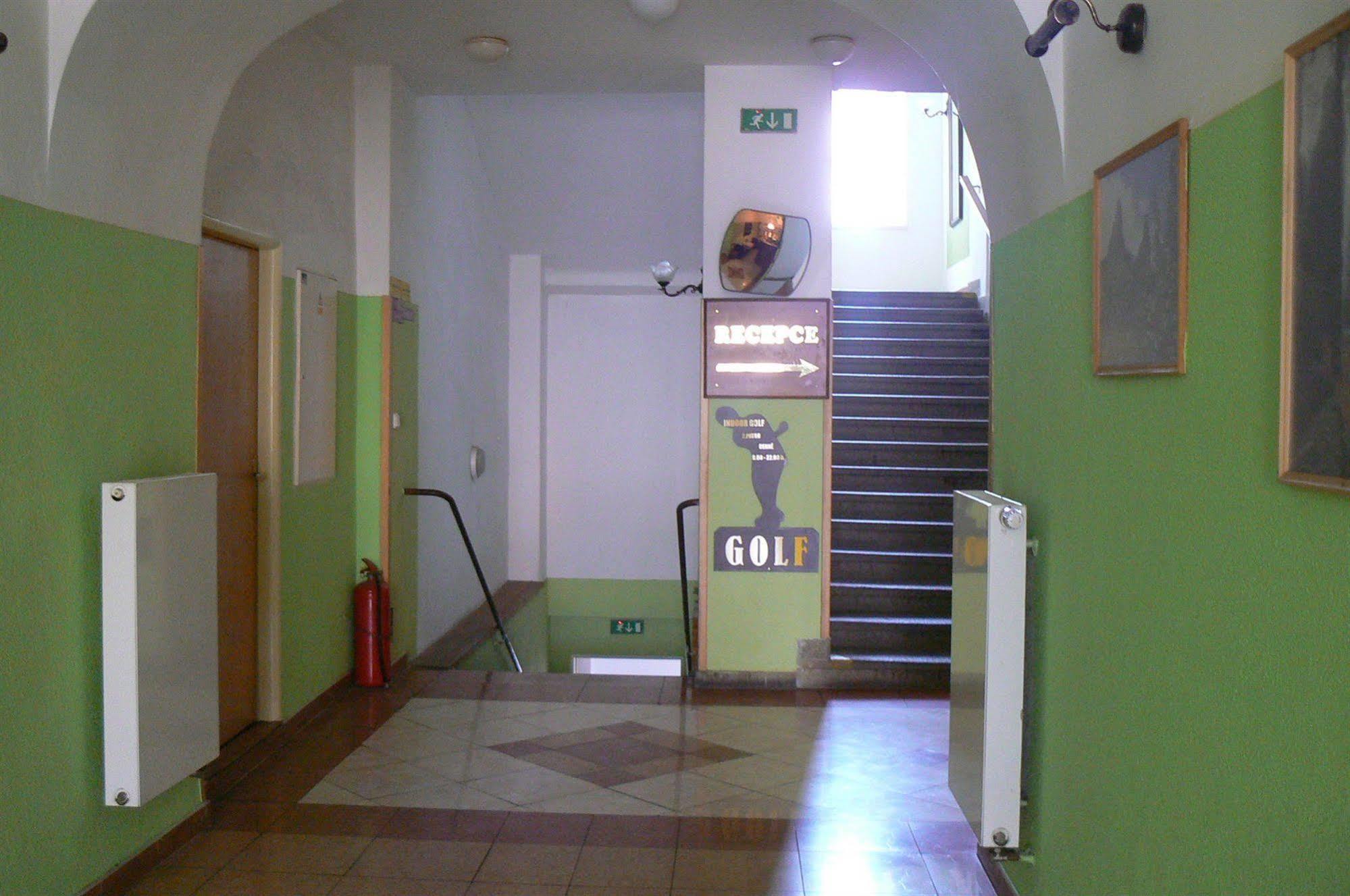 Hotel Pariz Jicin Exterior photo